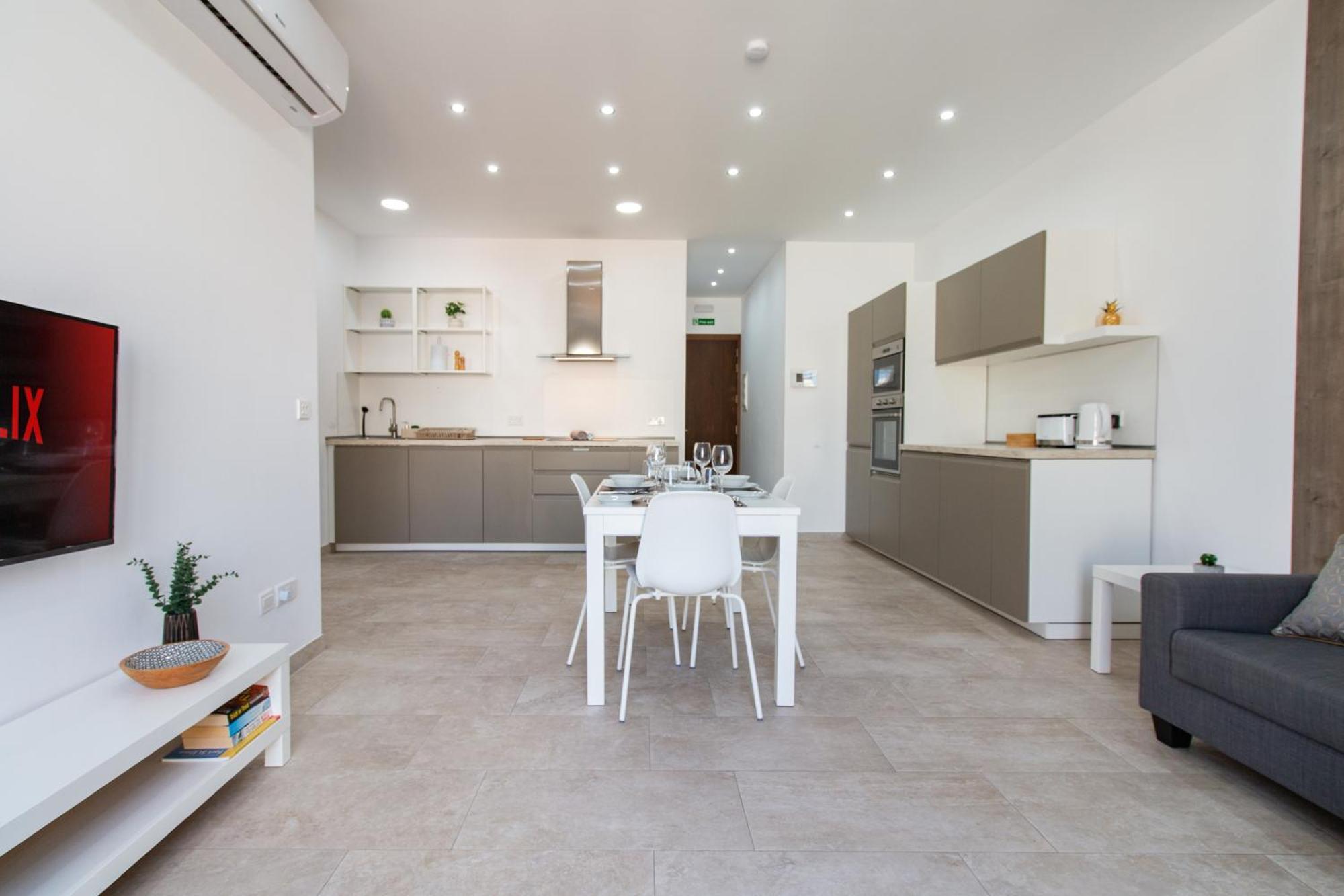 Apartment Sandstone 17 *